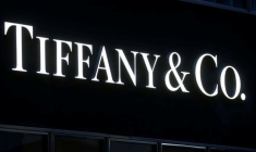 TIFFANY VA POURSUIVRE LVMH EN JUSTICE, RAPPORTE LE FINANCIAL TIMES