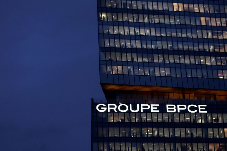 Logo du groupe bancaire français BPCE à Paris