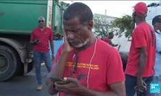 Barrages et nouvelles violences en Martinique