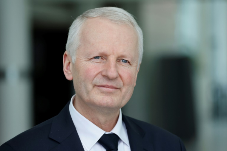 Le procureur général près la Cour de cassation, Rémy Heitz, ici le 9 février 2024, s'oppose à l'idée du gouvernement Bayrou de supprimer les sursis dans les peines prononcées, rappelant leur utilité ( POOL / Ludovic MARIN )