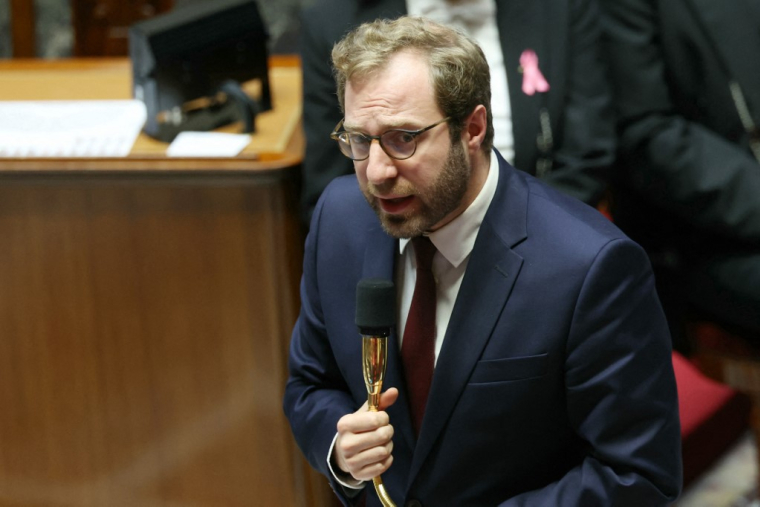 Antoine Armand à Paris, le 22 octobre 2024. ( AFP / ALAIN JOCARD )
