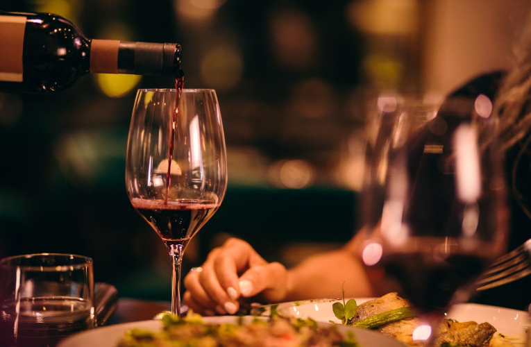 Les grands crus de Bourgogne s’inscrivent comme les vins les plus recherchés. crédit photo : Getty Images