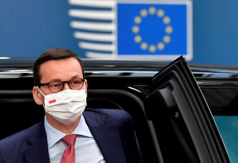 LA POLOGNE POUR UNE AIDE EUROPÉENNE D'UN MILLIARD D'EUROS À LA BIÉLORUSSIE