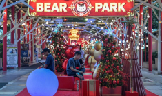 Des décorations de Noël dans un centre commercial à Manille, le 4 septembre 2026 aux Philippines ( AFP / Jam STA ROSA )