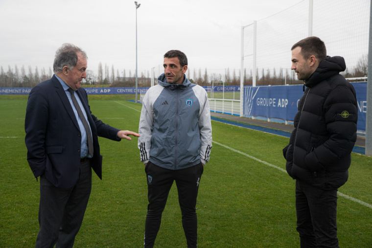 La famille Arnault lance un remaniement au Paris FC ?