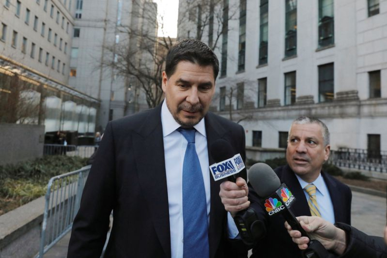 SOFTBANK ANNONCE LE DÉPART DE SON DIRECTEUR DES OPÉRATIONS