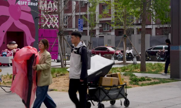 Des Chinois réagissent à l'instauration des nouveaux droits de douane américains