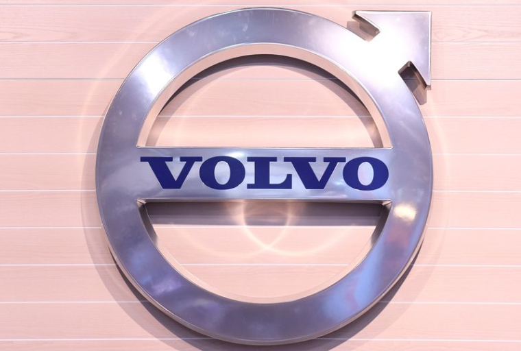 VOLVO CARS DÉPASSE LES ATTENTES MALGRÉ LA PÉNURIE DE SEMI-CONDUCTEURS