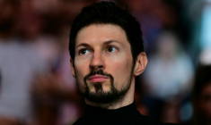 Le cofondateur de Telegram, Pavel Durov, assistant à un combat de MMA entre le Russe Said Nurmagomedov et l'Américain Mario Bautista à Abou Dhabi, le 25 octobre 2025  ( AFP / Giuseppe CACACE )
