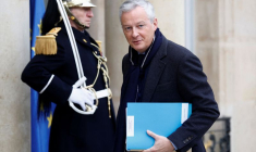 Le ministre de l'Economie et des Finances Bruno Le Maire arrive à l'Elysée à Paris