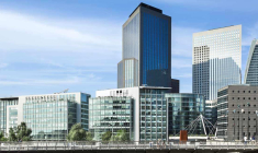 Avec 10.000 euros, vous pouvez souscrire des parts de SCPI, acheter des actions de foncières ou des parts d'OPCI. (© Adobestock)