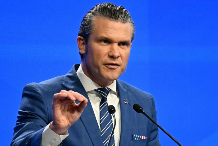 Pete Hegseth à Singapour, le 31 mai 2026 ( AFP / MOHD RASFAN )