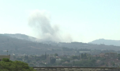 De la fumée s'élève après des bombardements israéliens sur le sud du Liban