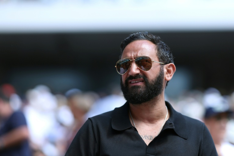 Le présentateur TV Cyril Hanouna lors du tournoi de Roland-Garros à Paris le 9 juin 2024 ( AFP / Alain JOCARD )