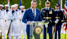 Pete Hegseth à Arlington, aux États-Unis, le 18 septembre 2026. ( GETTY IMAGES NORTH AMERICA / ANDREW HARNIK )