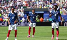 Michael Olise a questionné Mbappé et Tchouaméni sur le Real Madrid