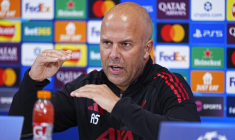 Arne Slot pense à Griezmann la nuit