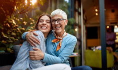 Louer un logement à son enfant / les règles à connaître-iStock-LuckyBusiness.jpg