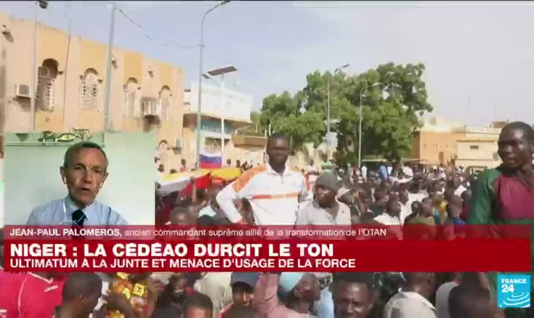 Evacuations au Niger : quels sont les moyens déployés par la France pour les ressortissants français et européens ?