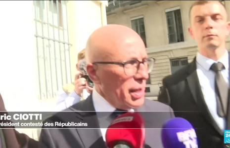 Législatives : Eric Ciotti, exclu de son parti, arrive au siège de LR