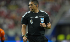 Un arbitre vénézuélien pour France-Angleterre