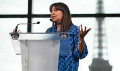 Anne Hidalgo, le 24 juillet 2023, à Paris ( AFP / JULIEN DE ROSA )