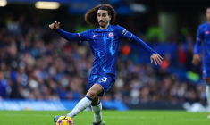 L’astuce de Marc Cucurella pour éviter les glissades