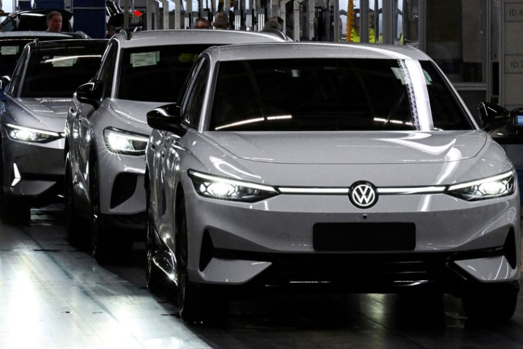 PHOTO D'ARCHIVES : Usine pilote de la flotte électrique de Volkswagen (VW) à Emden