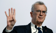 Le gouverneur de la Banque de France François Villeroy de Galhau à Paris le 19 mai 2026 ( AFP / Kenzo TRIBOUILLARD )