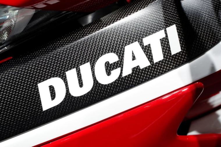 VOLKSWAGEN JAUGE L'INTÉRÊT DES INVESTISSEURS DANS DUCATI, SELON DES SOURCES