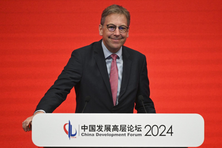 Le directeur général de Rio Tinto Jakob Stausholm le 25 mars 2024 à Pékin ( AFP / PEDRO PARDO )