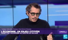 Inflation : pour l'économiste Thomas Porcher, "rien ne nous empêche d'indexer les salaires"