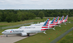 AMERICAN AIRLINES RELÈVE SA PRÉVISION DE REVENU UNITAIRE AU 2E TRIMESTRE