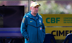 Carlo Ancelotti évoque la blessure de Neymar