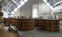 Sur une île écossaise, les difficultés d'une distillerie aggravent la crainte du dépeuplement
