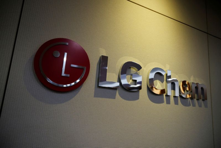 Photo du logo de LG Chem dans ses bureaux à Séoul, en Corée du Sud