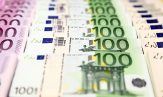 Des billets en euros sont présentés à la Banque nationale croate à Zagreb
