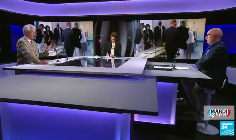 Pascal Perrineau : "L'abstention ne fausse que partiellement le résultat des régionales"