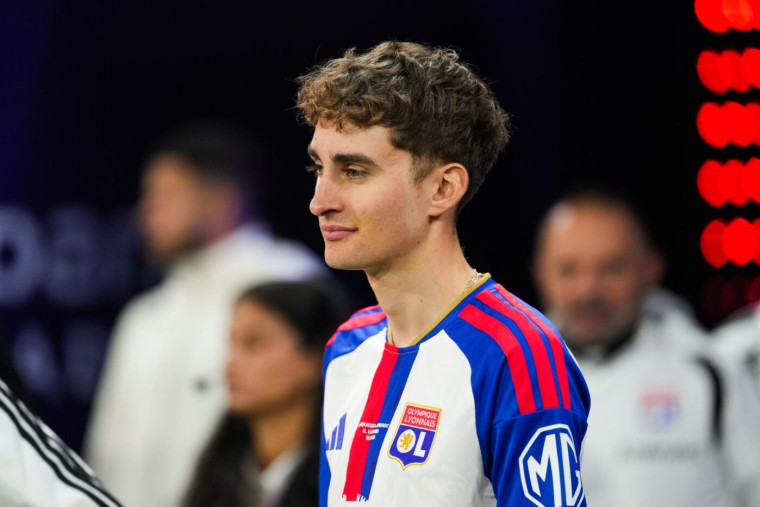 Paul Seixas a fêté la victoire de l'OL avec les Bad Gones