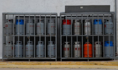 Du butane et du propane, stockés dans une station-service en Espagne