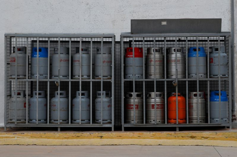 Du butane et du propane, stockés dans une station-service en Espagne