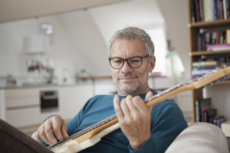 Paris regorge de belles boutiques pour trouver l’instrument qui vous convient. ( crédit photo : Getty Images )