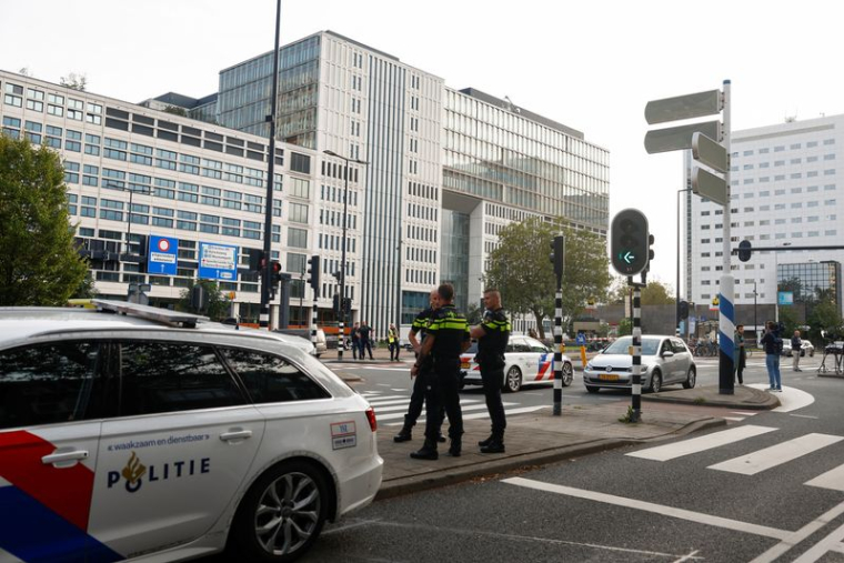 Zone sécurisée après une fusillade à Rotterdam