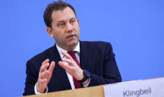 Le ministre allemand des Finances Lars Klingbeil à Berlin, en Allemagne
