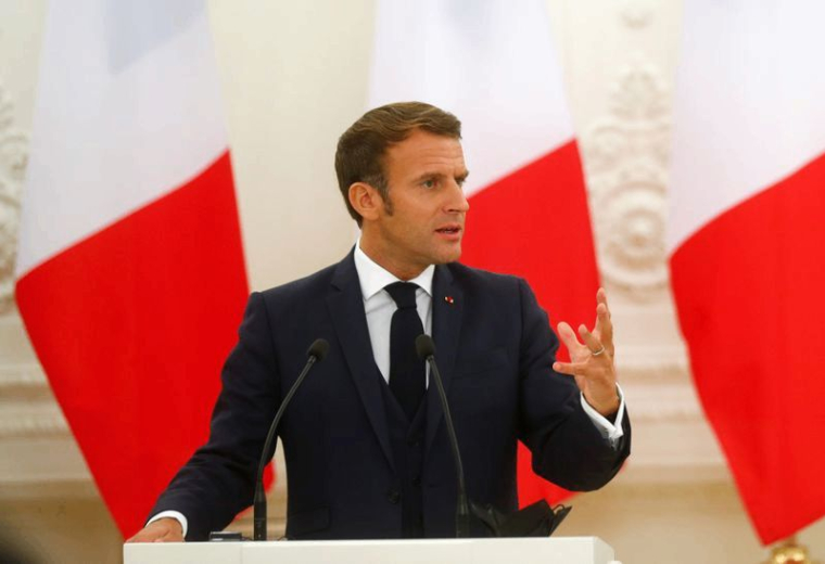 IL FAUT ÊTRE PRAGMATIQUE ET SOUTENIR LE PEUPLE BIÉLORUSSE, DIT MACRON