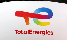 Le logo de TotalEnergies est visible lors de la conférence Viva Technology consacrée à l'innovation et aux start-ups au centre d'exposition de la Porte de Versailles à Paris