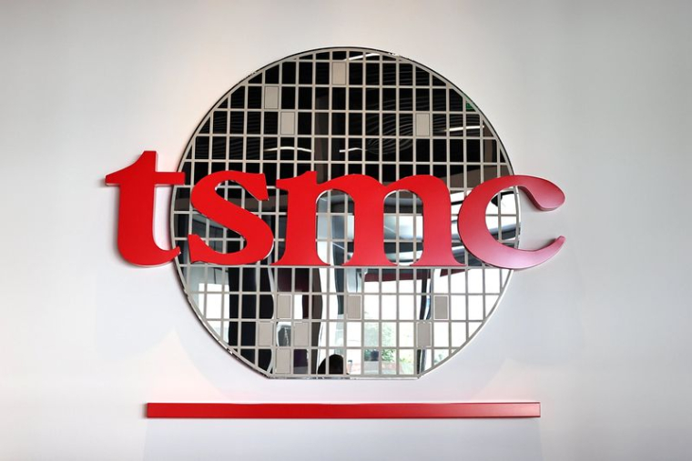 Le logo de TSMC à son siège, à Hsinchu, Taiwan