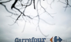CARREFOUR/COUCHE-TARD: "C'EST UN NON COURTOIS MAIS DÉFINITIF", DIT LE MAIRE
