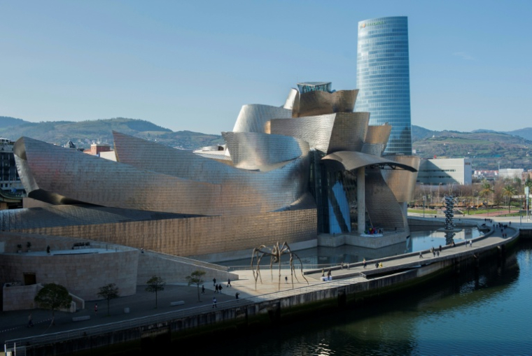 Le musée Guggenheim de Bilbao réalisé par l'architecte américano-canadien Frank Gehry, le 7 février 2020 en Espagne ( AFP / ANDER GILLENEA )