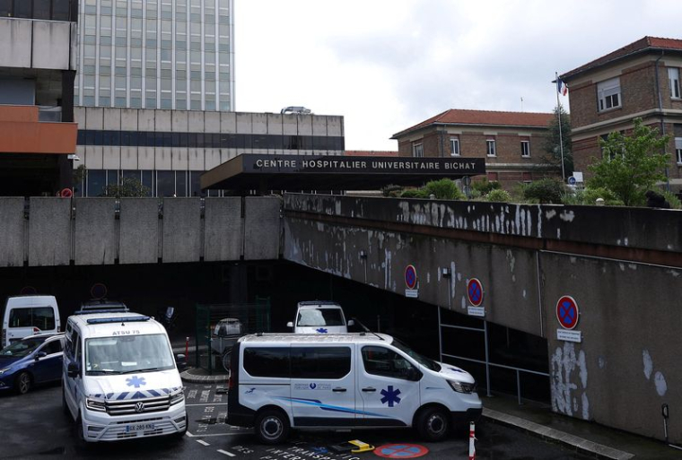 L'hôpital Bichat à Paris où les passagers d'un navire infecté par l'hantavirus sont mis en quarantaine